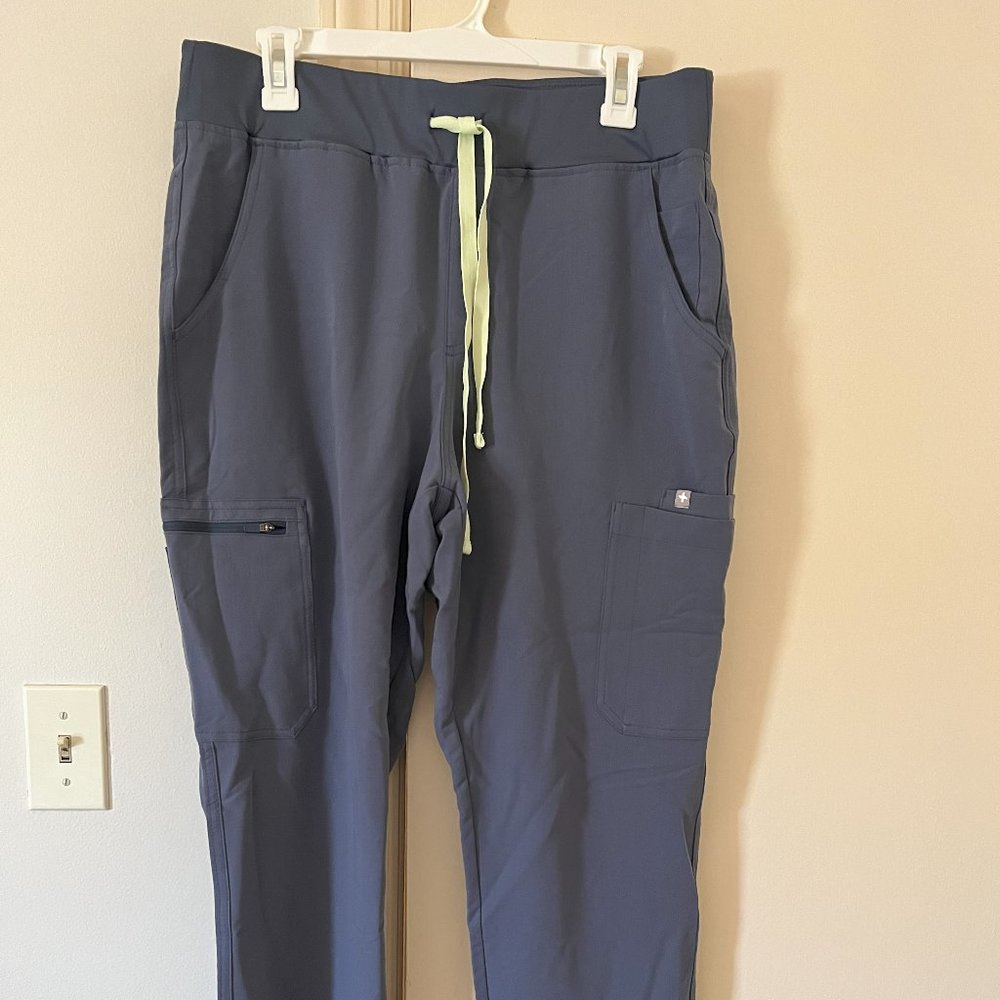 Figs women's Yola™ High Waisted 2.0 - Skinny Scrub Pants - L / Space Navy